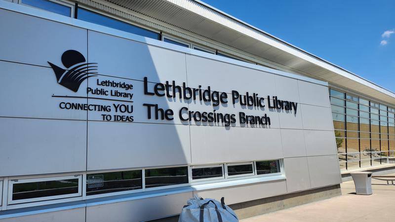 [캐나다] Lethbridge Public Library Crossings Branch, 확장된 공간 공개