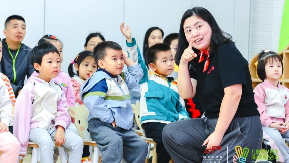 [중국] 푸동에 새로운 장을 여는 어린이 도서관