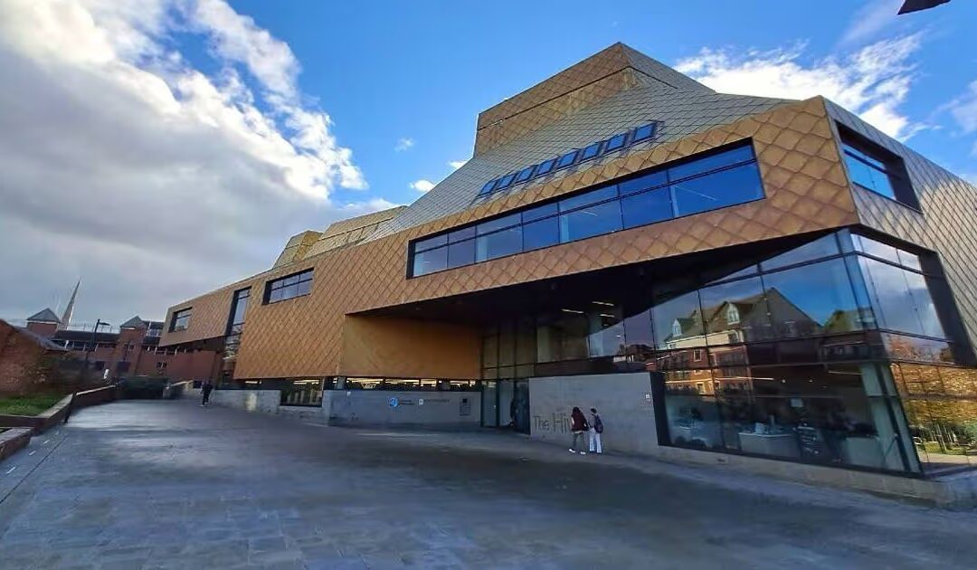 [영국] 영국 도서관 내 몰상식 행위로 87명 출입 금지: 워스터셔 사례 분석